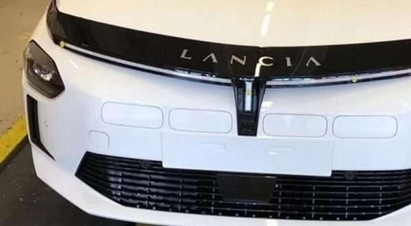 Рассекречен дизайн нового Lancia Ypsilon