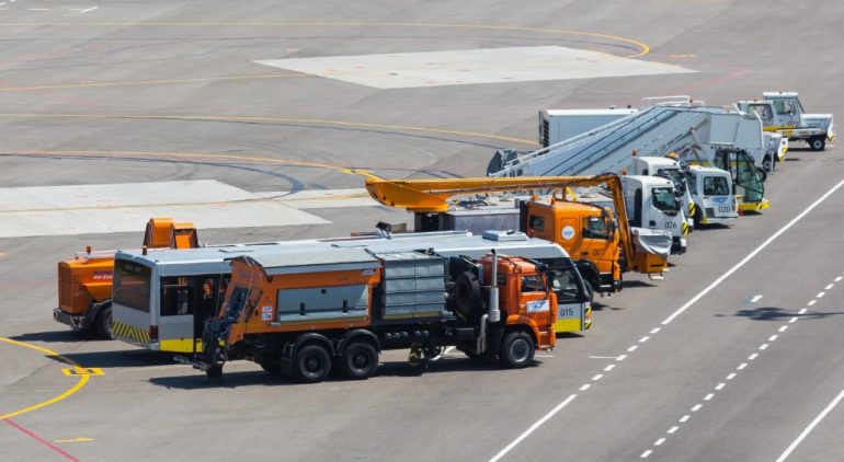 Наземная аэродромная техника: виды, требования