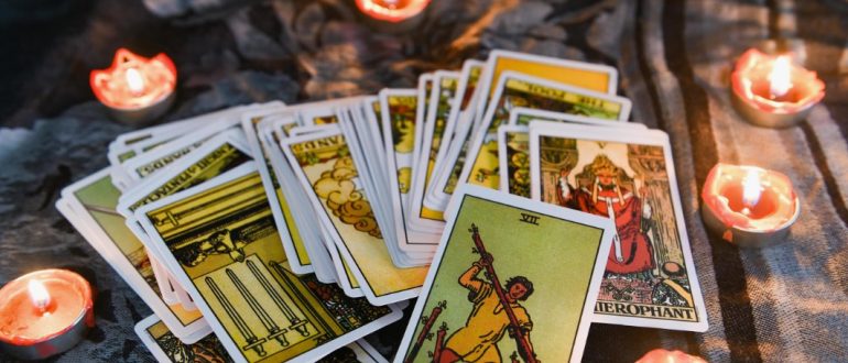 Изменяет ли он мне: гадание онлайн vs реальные признаки неверности