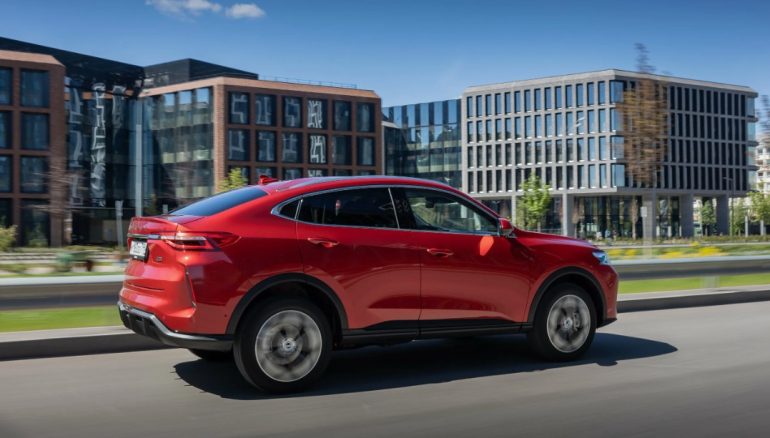 HAVAL F7x: стильное кросс-купе с ярким характером